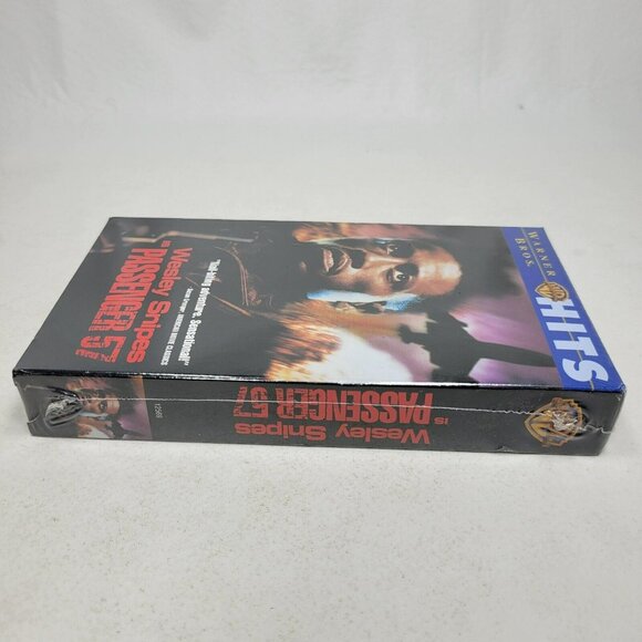 Passenger 57 (NEW SEALED VHS, 1998 WB Hits) Watermark Wesley Snipes - Picture 4 of 8